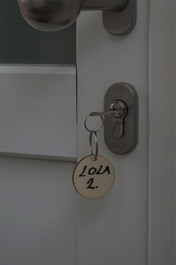 Studio Apartmani Louis I Lola 萨格勒布 外观 照片